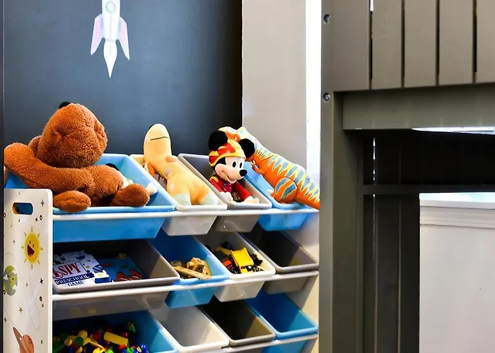 Elegant 6br - Walk To The Riverfront, Casino! Hébergement de vacances *
