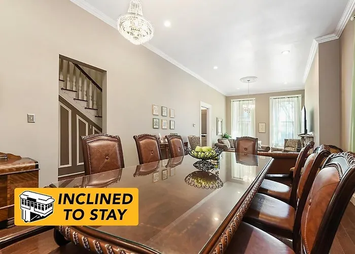 Elegant 6br - Walk To The Riverfront, Casino! * Pittsburgh