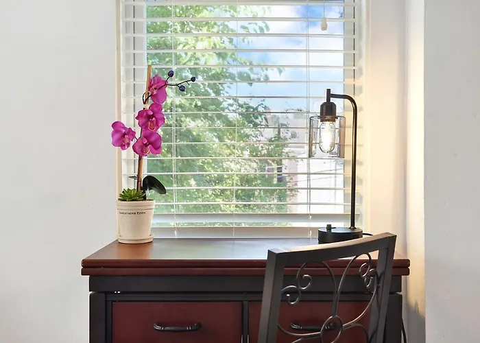 Elegant 6br - Walk To The Riverfront, Casino! * Pittsburgh